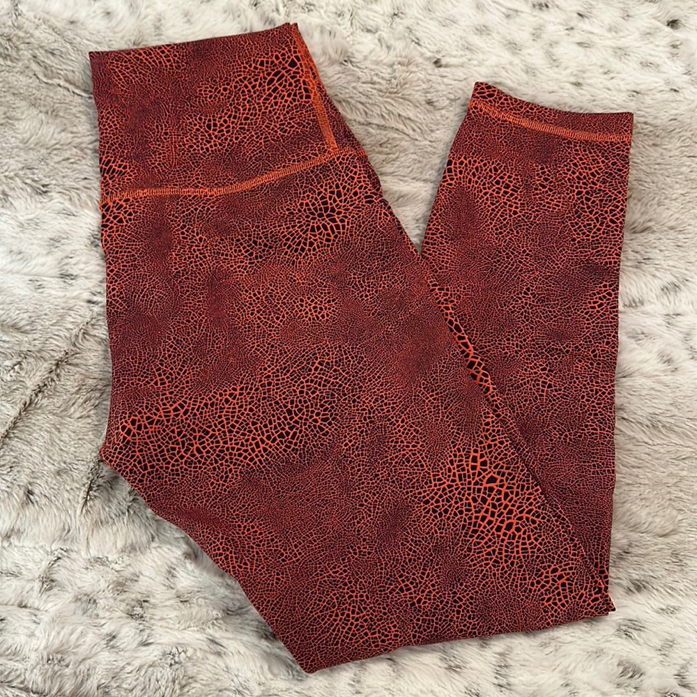 Lululemon Wunder Train 23” Leggings Sz 6: Like New Condition